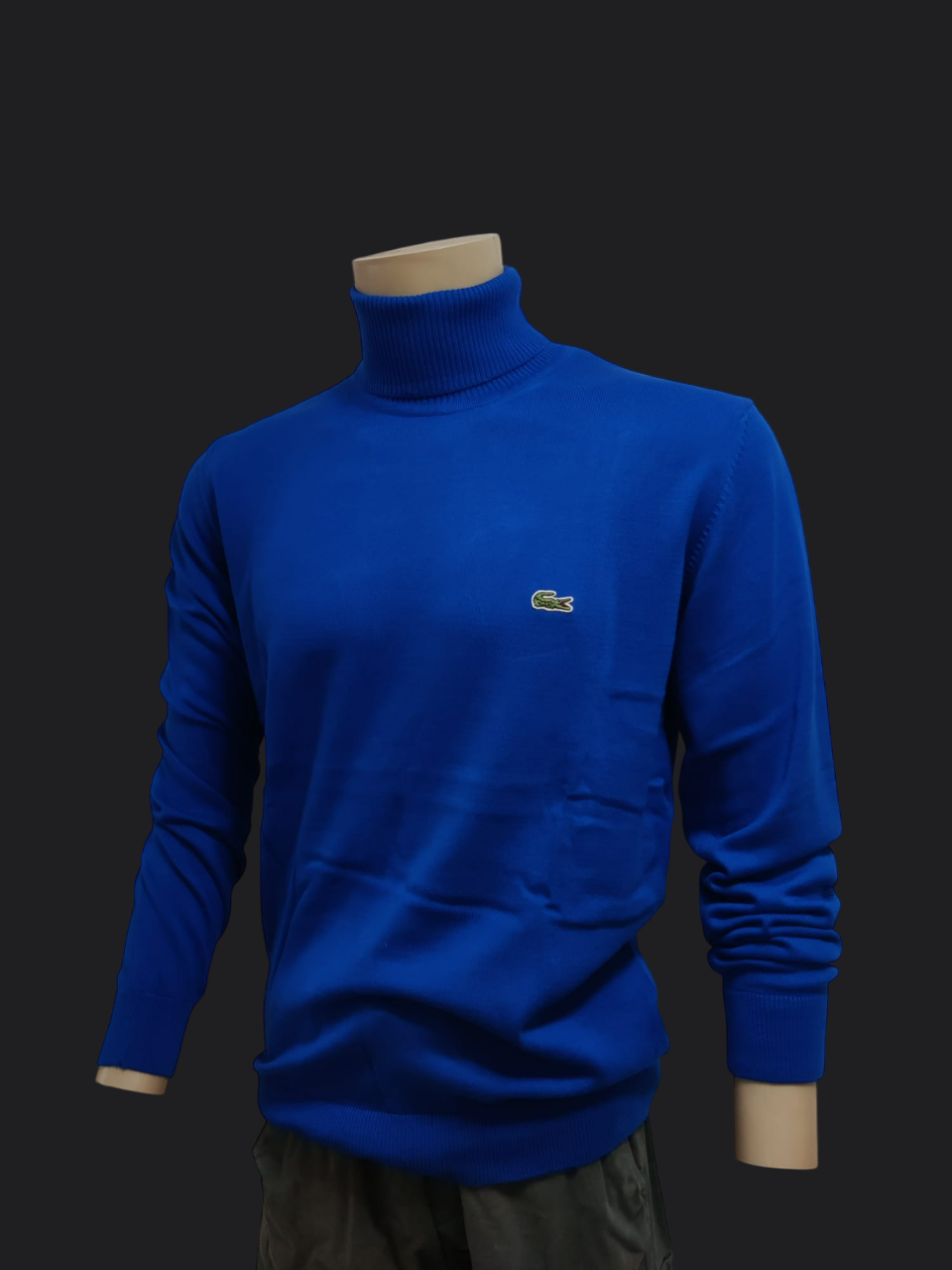 026. Lacoste Rollkragen Sax-Blau Pullover/Sweatshirts Herren