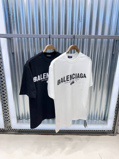 Balenciaga OVERSIZE Front-Print with Dots Herren T-Shirt Schwarz